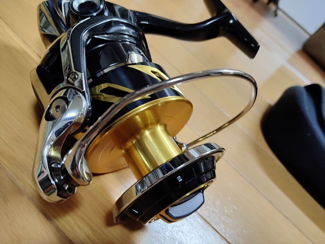 シマノ　19ステラ　SW 10000PG ソルティガ