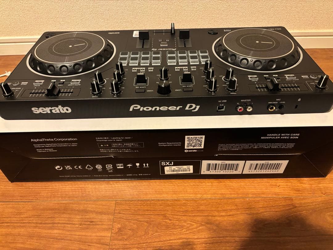 Pioneer DJ DDJ-REV1 コントローラー 25年7月購入　2回使用