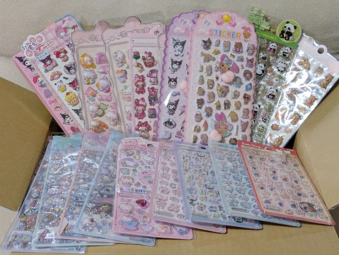 未使用入♪キャラクターグッズ大量まとめ売り サンリオ他 シール遊び