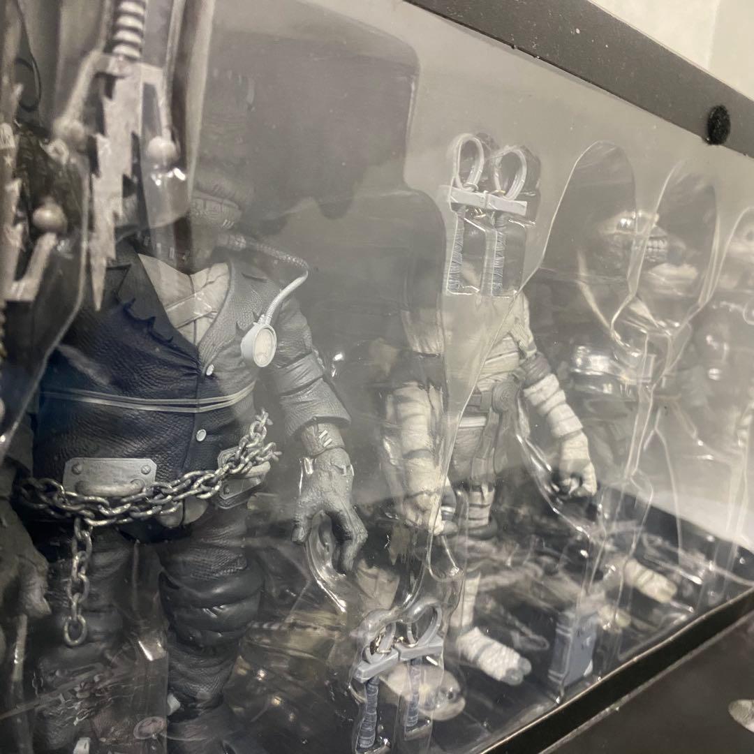 激レア　ユニバーサルモンスターズ×タートルズ　NECA