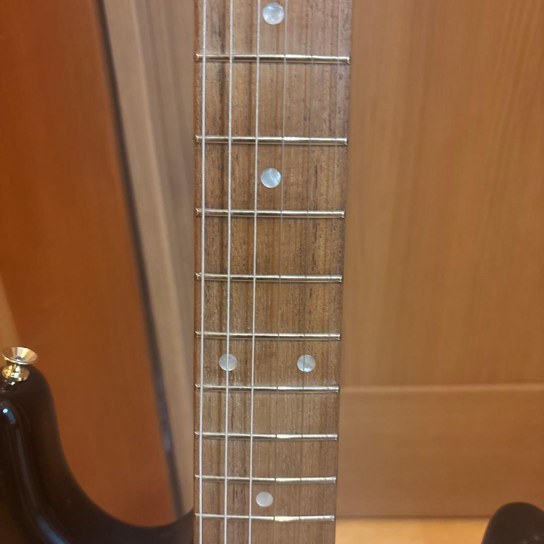 FERNANDES LE-1Z ストラトタイプ ゴールドパーツ仕様 サンバースト