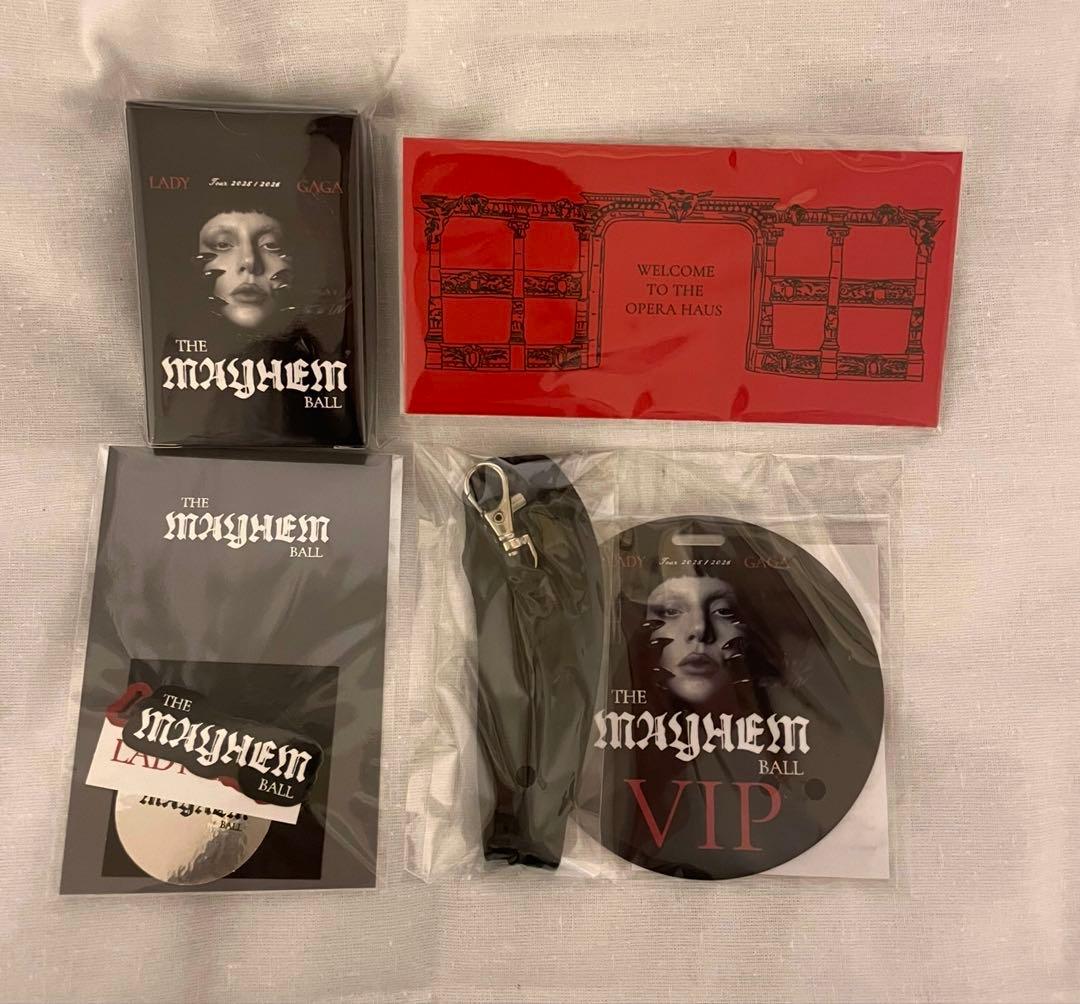 LADY GAGA VIP GOLD グッズ ゴールド Mayhem メイヘム
