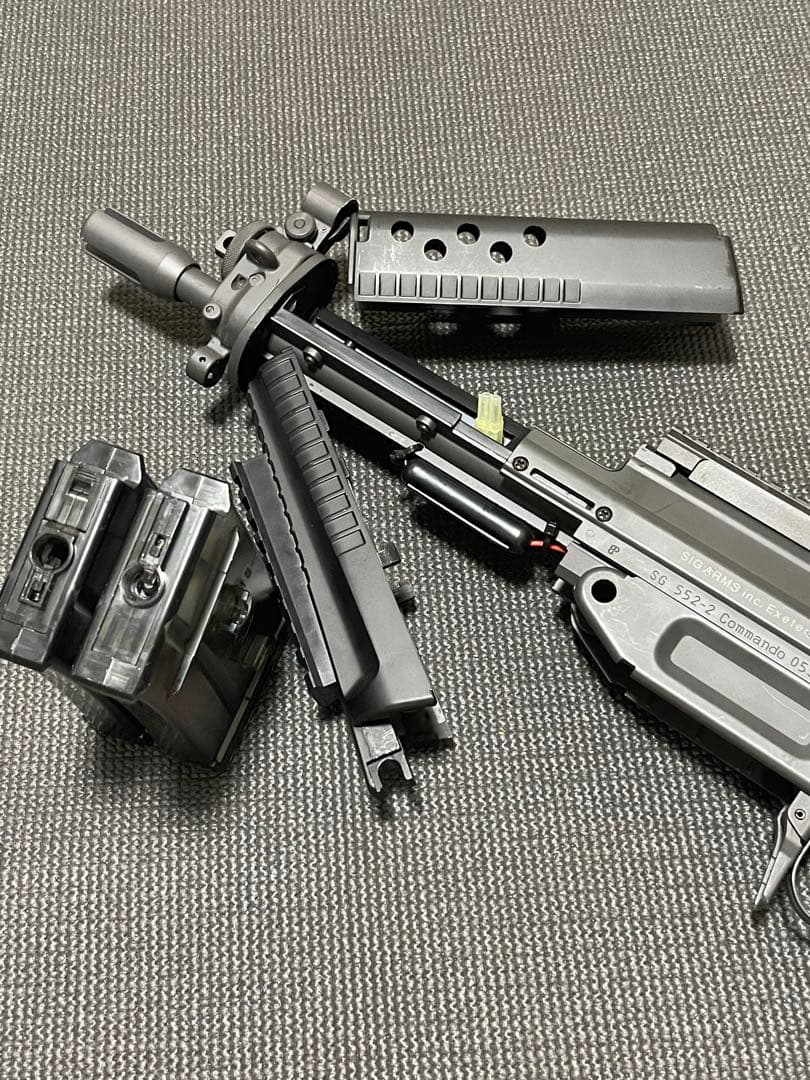 東京マルイ　スタンダード電動ガン　SIG552