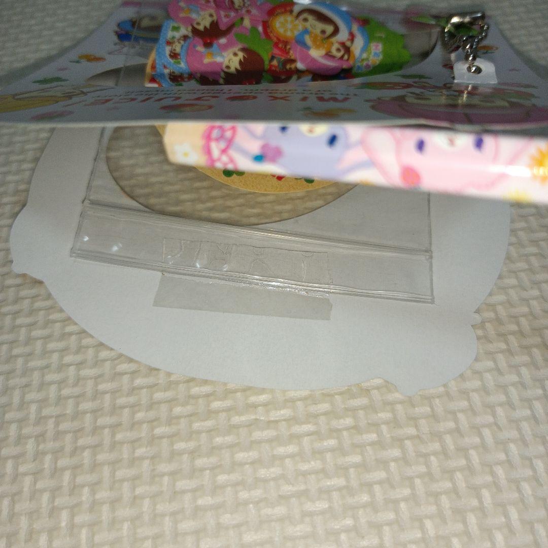 平成レトロ　クラックス　フレークシール　MIXTUICE！平成女子　キーホルダー