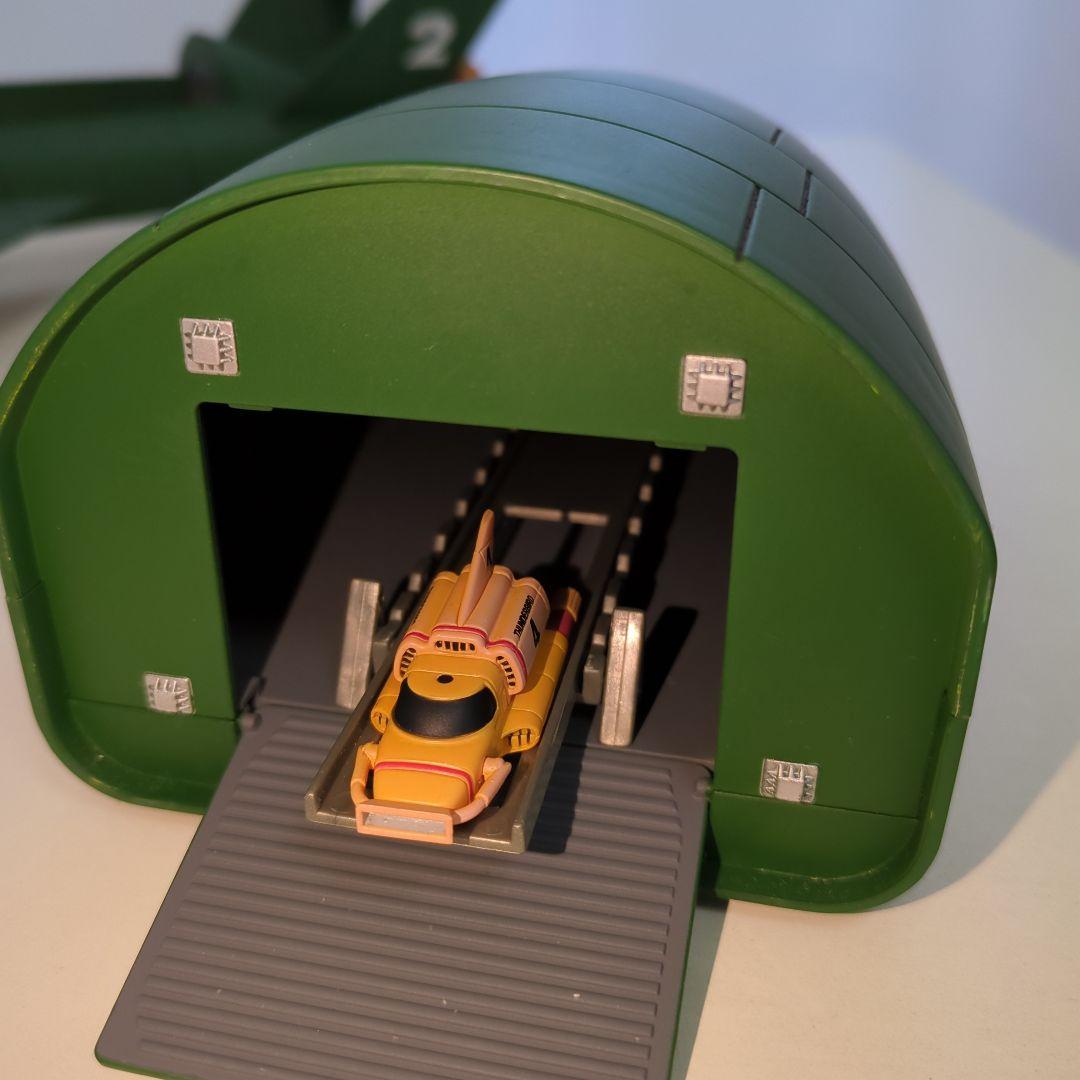 新世紀合金サンダーバード2号と4号のセット