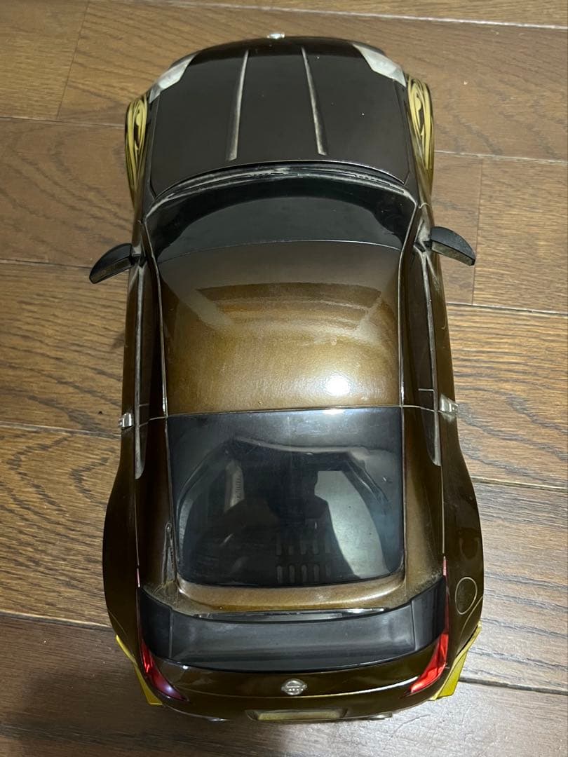 ワイルドスピード フェアレディZ 350z 金色