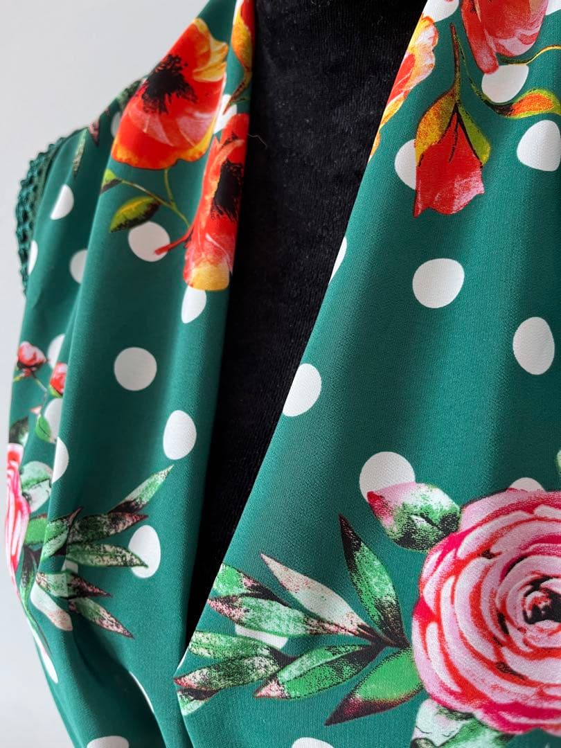 フラメンコ　マントンシージョ　グリーンx花柄水玉　グリーンフレコ