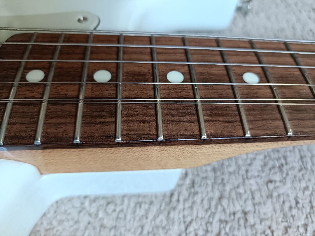 ギター fender Japan Traditional 60s stratcaster