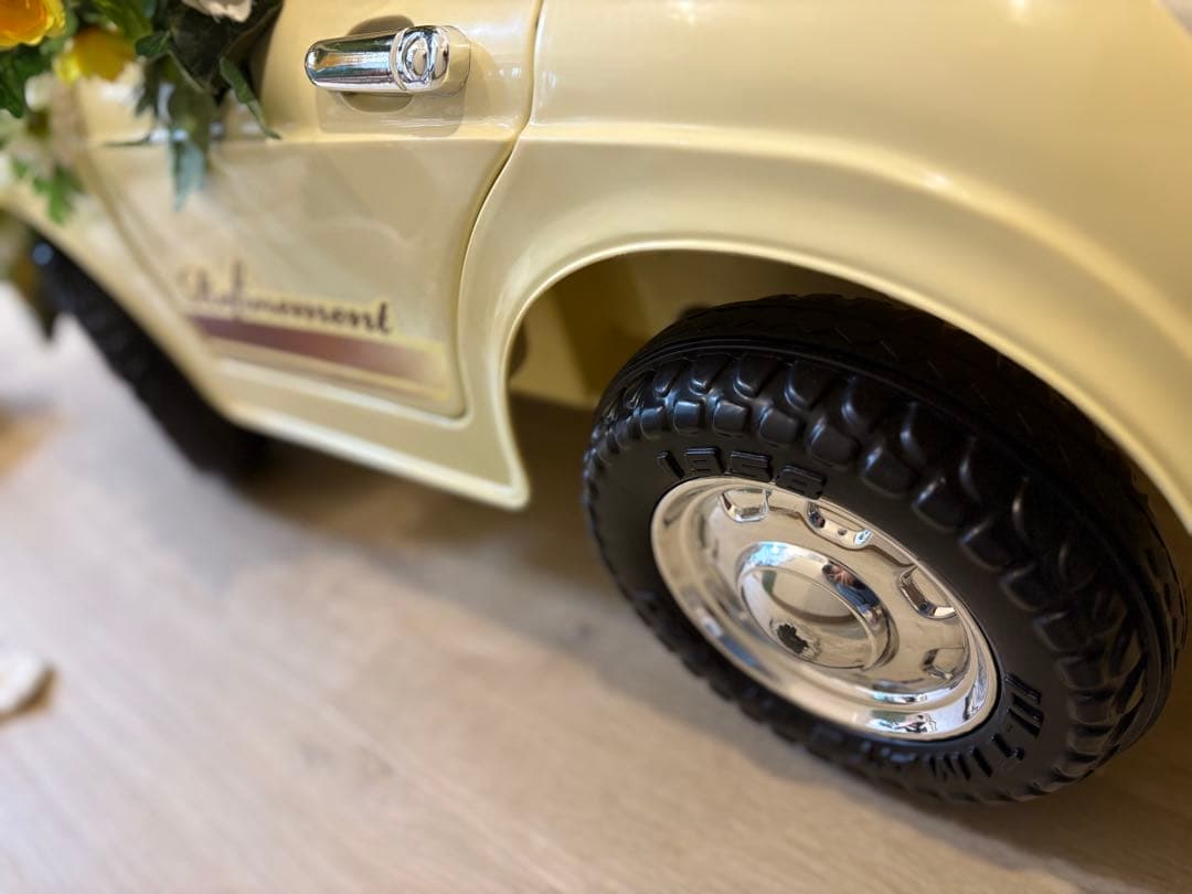 【参考装飾あり】乗用可ラジコンカー　結婚式リングボーイ