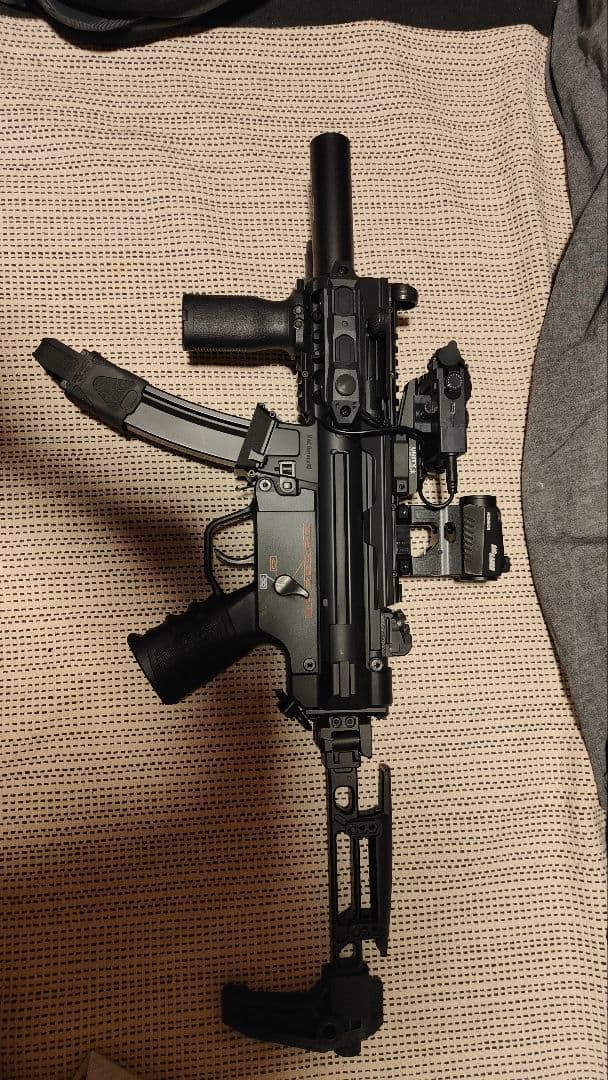 「yy様専 12月16日まで」【カスタム品】東京マルイ MP5K HC 電動ガン