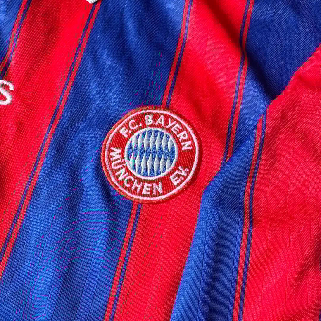 【人気襟付き】ユルゲン・クリンスマン ＃１８ バイエルン・ミュンヘン（H）