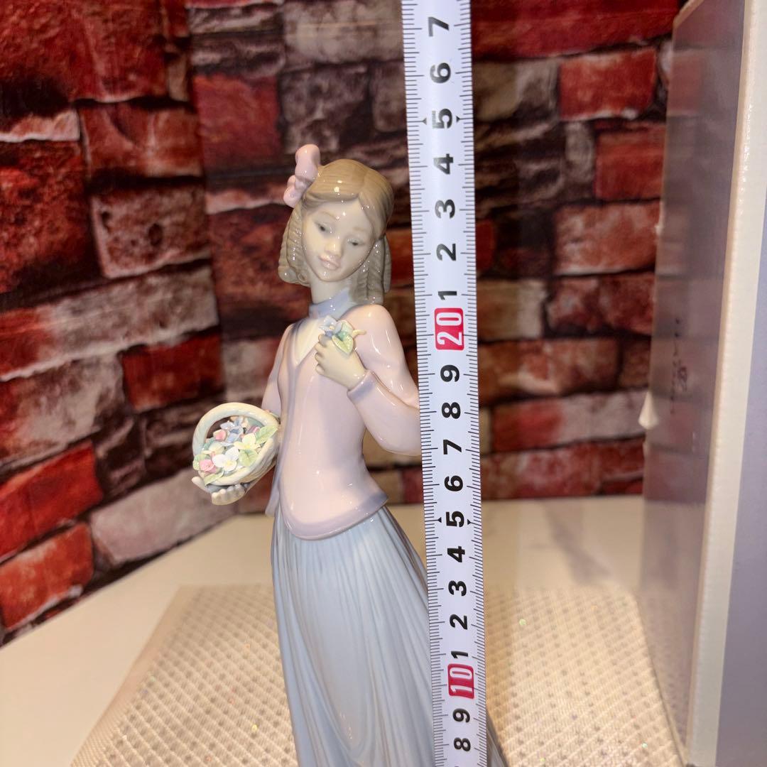 会員限定・希少　LLADRO リヤドロ　 春の香り　箱付