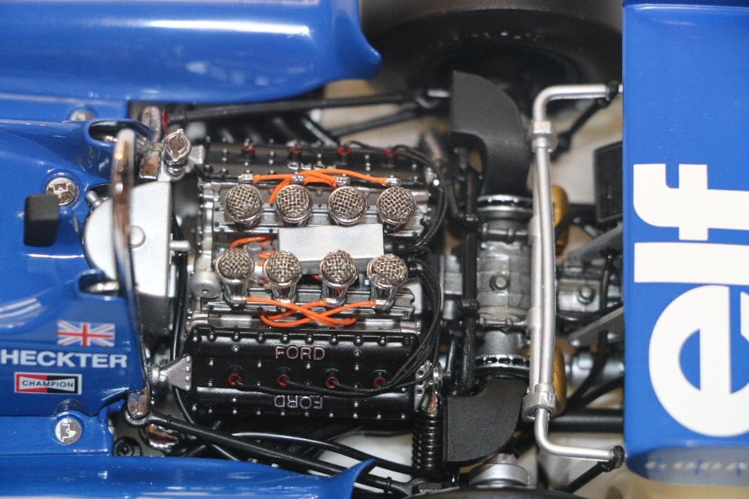 Exoto 1/18 ティレル・フォードＰ３４（6輪）ＧＰクラシックシリーズ