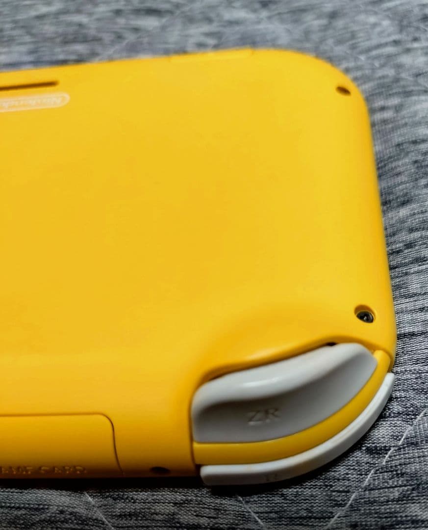 ☆箱付完品☆任天堂 Nintendo Switch Lite スイッチ イエロー