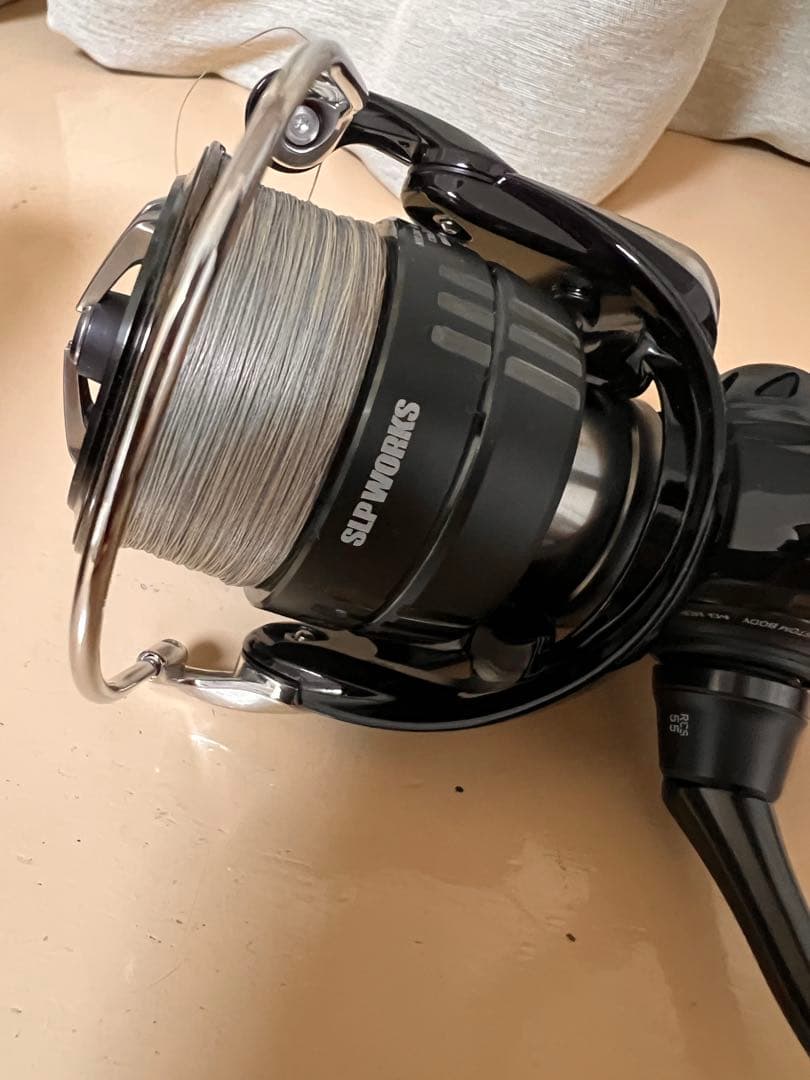 リール SLP Works 24CERTATE CUSTOMBODY LT3000-XH