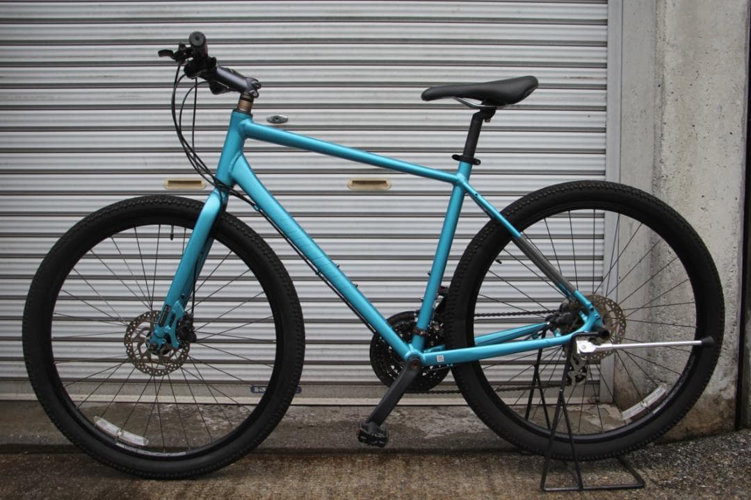 引き取り限定♪ジャイアント♪グラビエ♪ブロックタイヤでオフロードも走れます♪