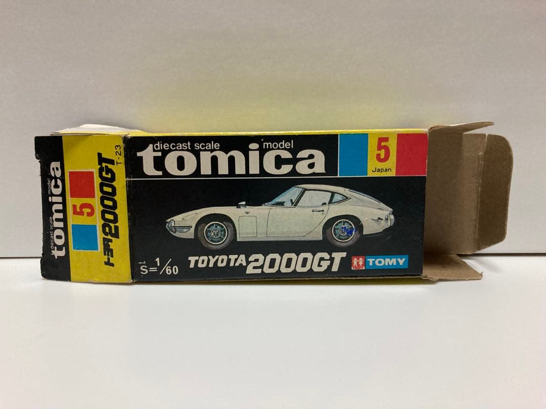 トミカ　黒箱　日本製　トヨタ2000GT 赤　1Aホイール
