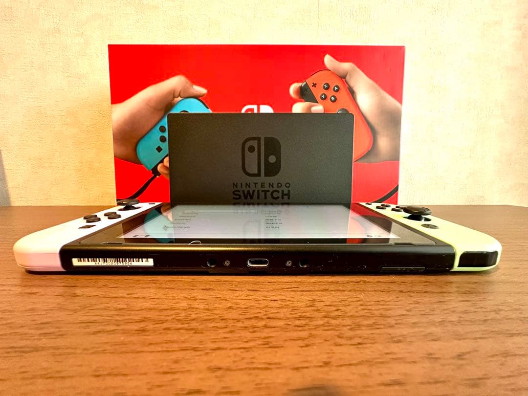 【良品】Nintendo Switch 本体 おまけ付き コントローラ変更済み
