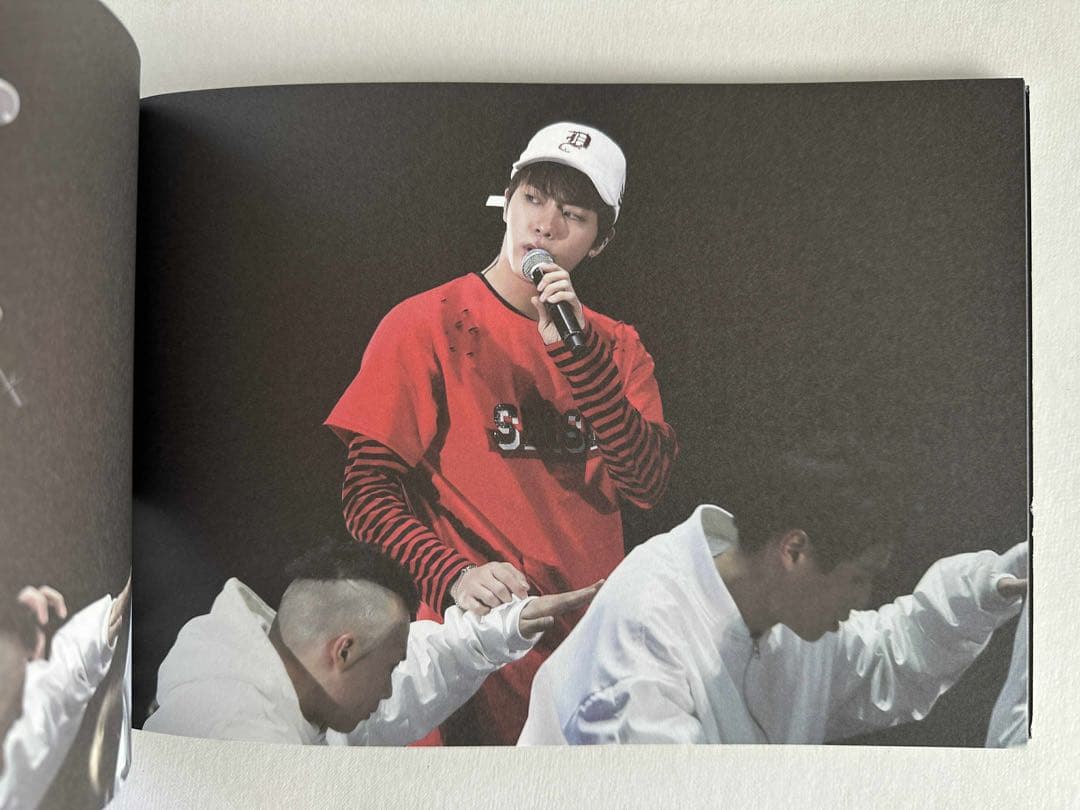 WINGS TOUR FINAL 公式 エッセイブック　ソクジン　JIN