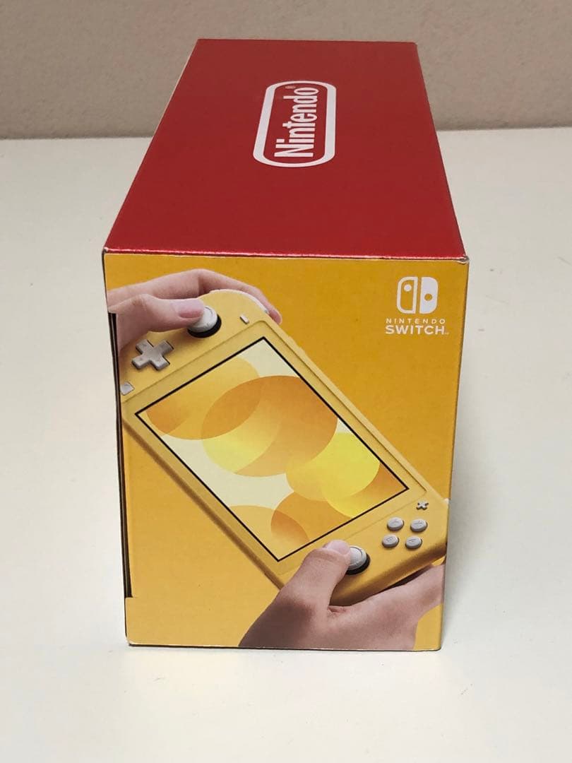 [未使用] Nintendo Switch Lite イエロー