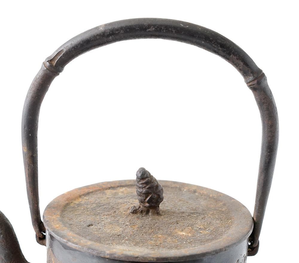 南部鉄瓶 大祐堂 笹竹文 鉄瓶 大振り 松笠摘み 竹提手 湯沸し茶道具 煎茶道具