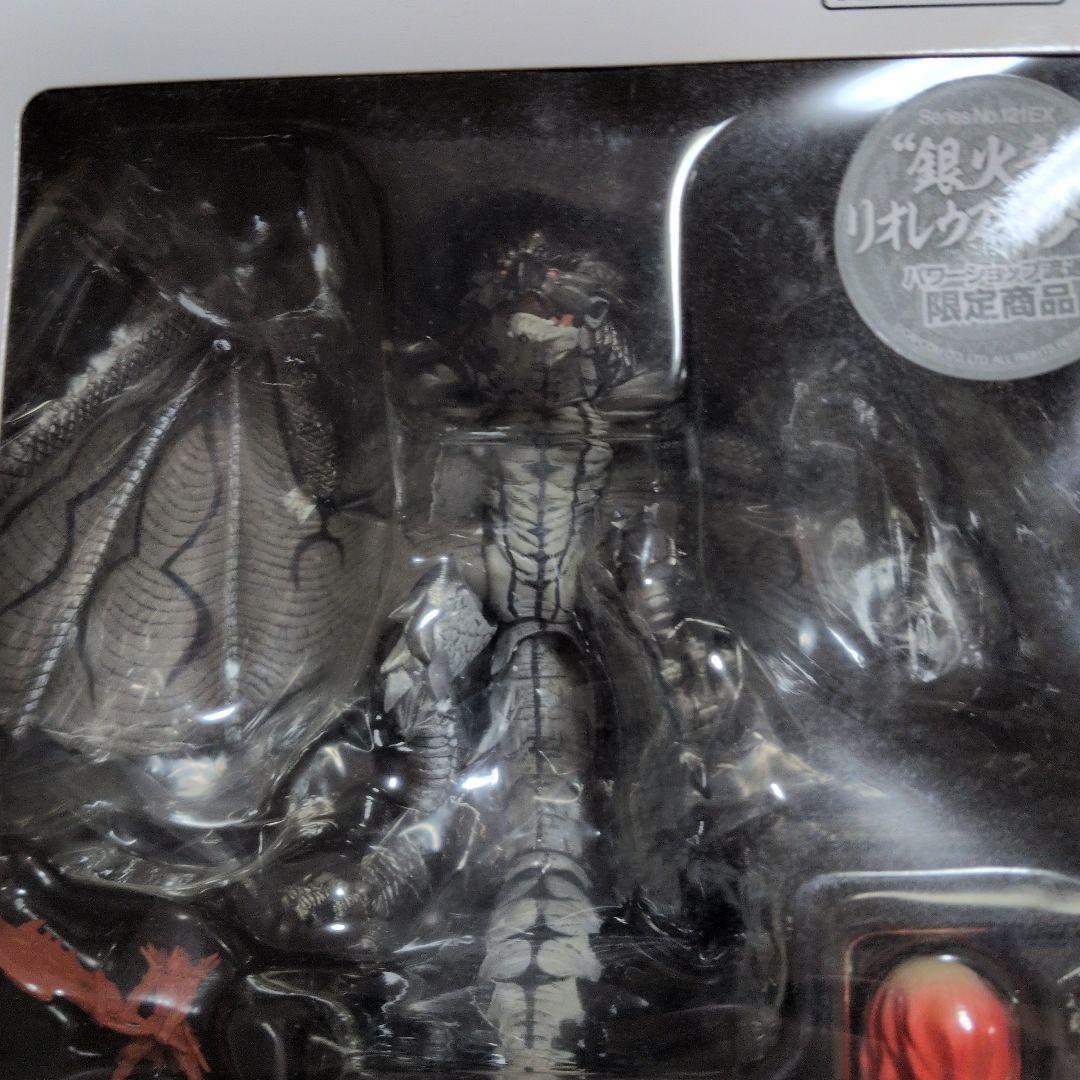 REVOLTECH YAMAGUCHI 121 リオレウス