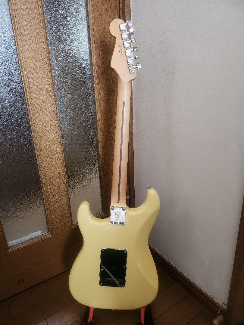 ギター Fender Player Stratcaster HSH