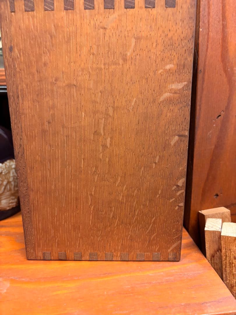 最終値下げ　サントリー ザ ウイスキー 有田焼 陶器ボトル 1246g