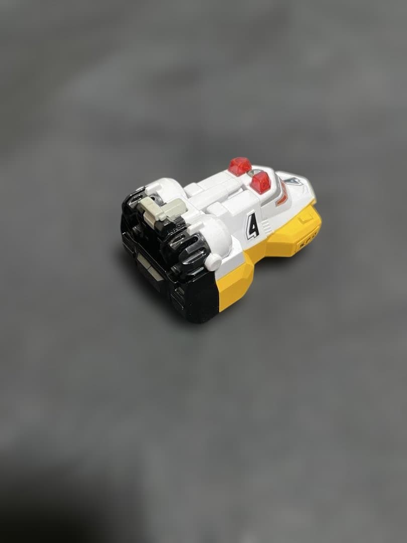 DX特捜合体デカレンジャーロボ　特捜戦隊デカレンジャー