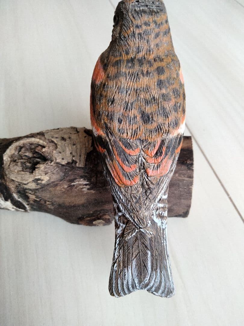 アトリのバードカービング