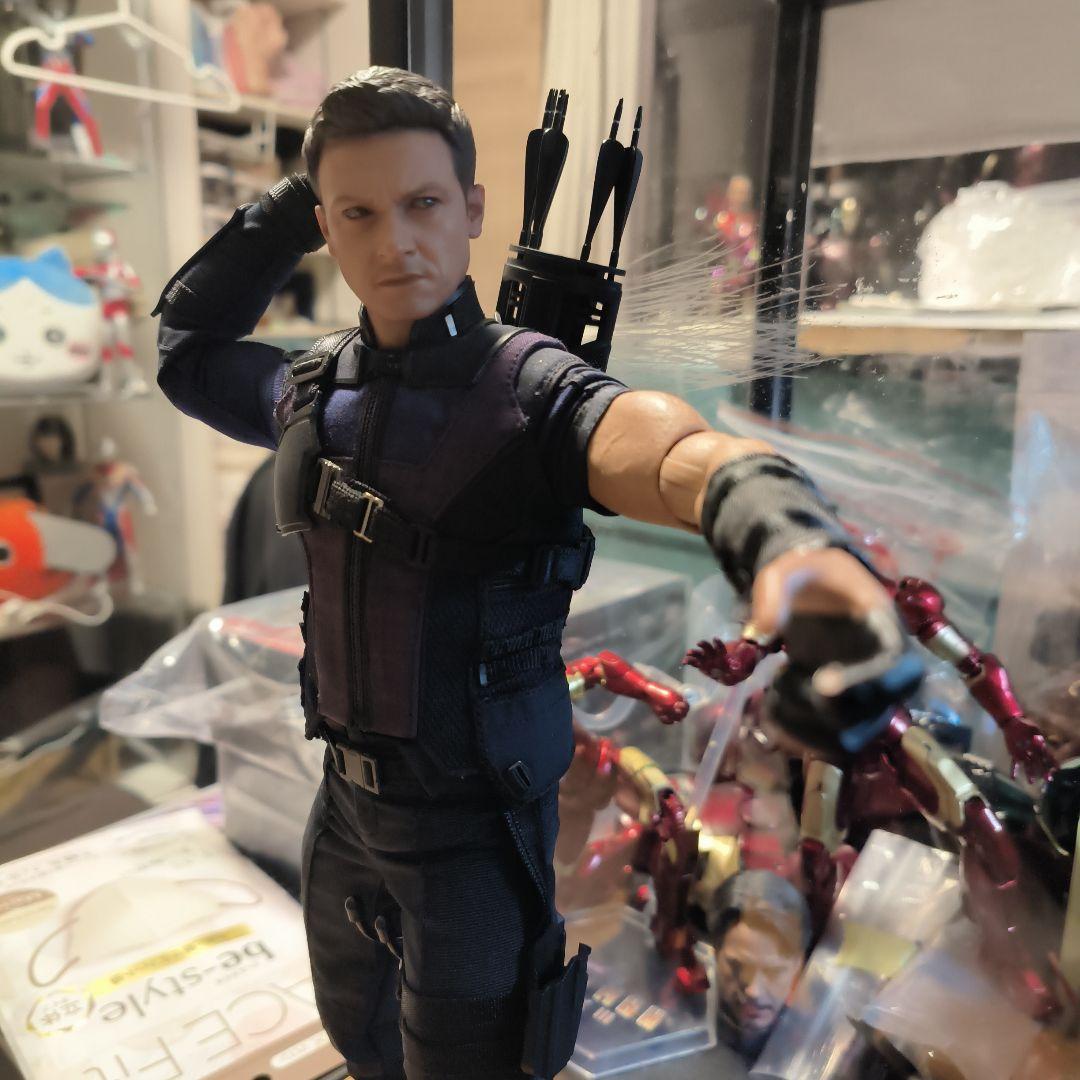 シビル・ウォー/キャプテン・アメリカ 　ホークアイ　ホットトイズ カスタマイズ