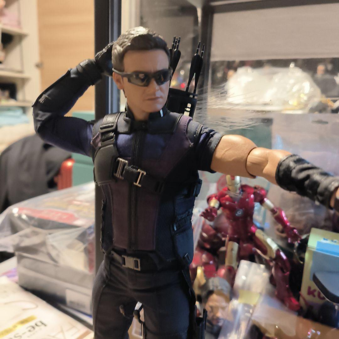 シビル・ウォー/キャプテン・アメリカ 　ホークアイ　ホットトイズ カスタマイズ