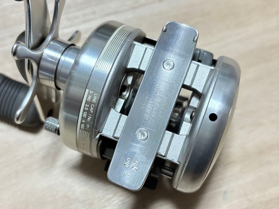 シマノSHIMANO 92カルカッタ100 超美品