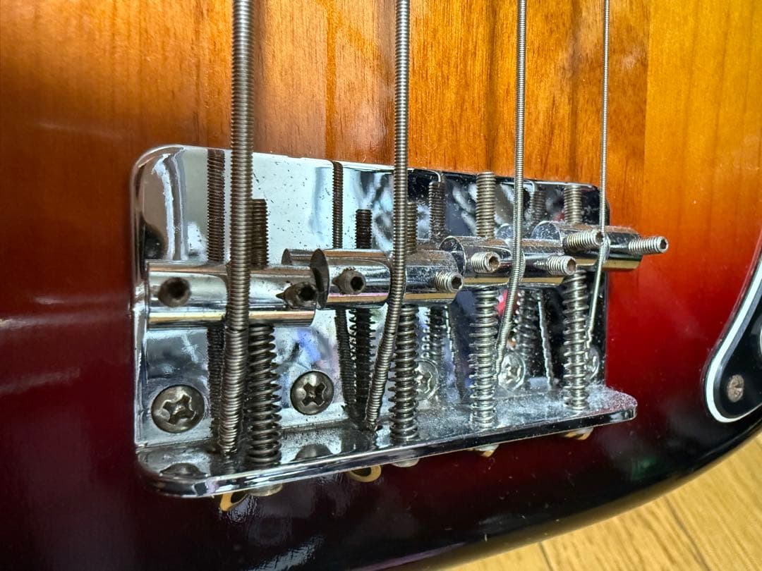 Tokai Hard Puncher エレキベース TPB40