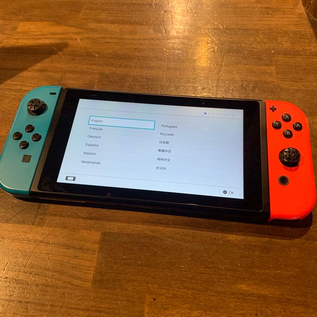 ジャンク品　Nintendo Switch 本体　ゲーム機 HAC-001