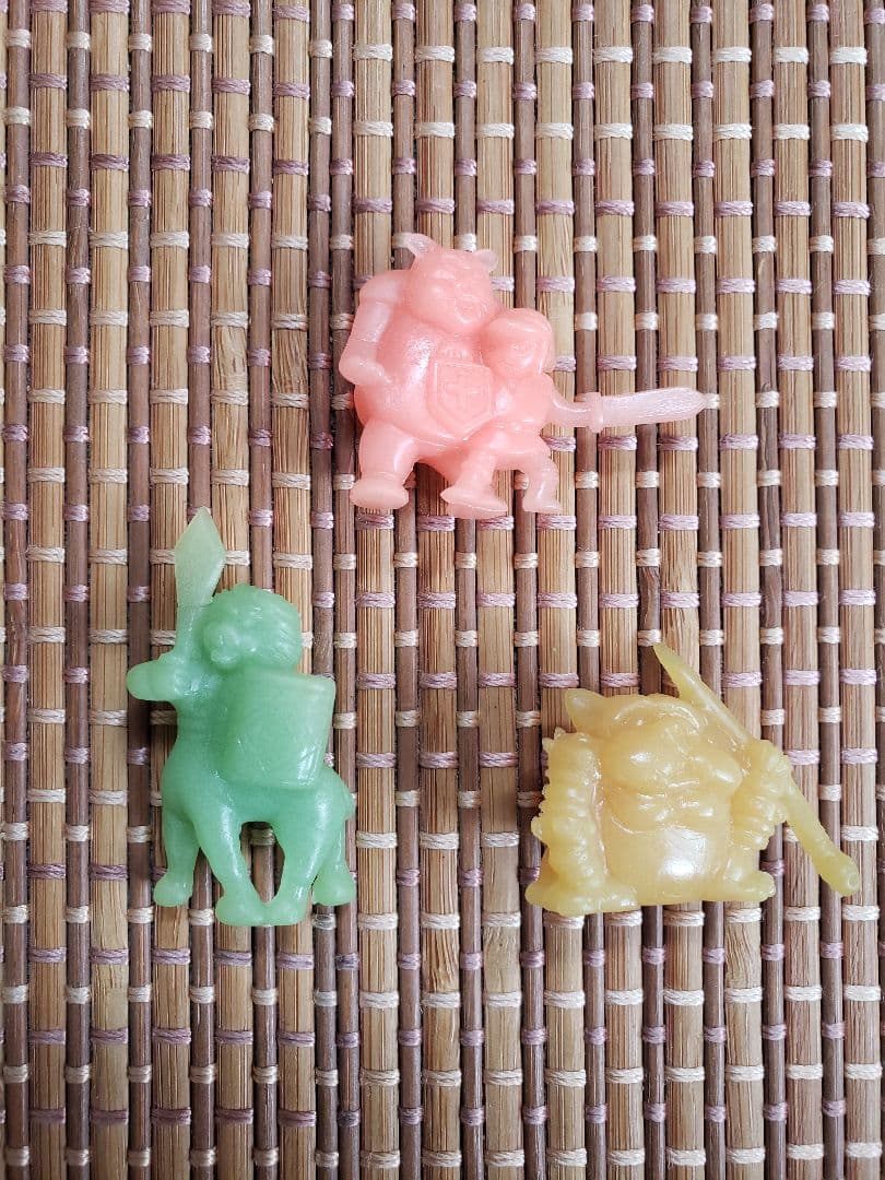 ロッテ　ファミコンチョコ消しゴム　ゼルダの伝説　食玩