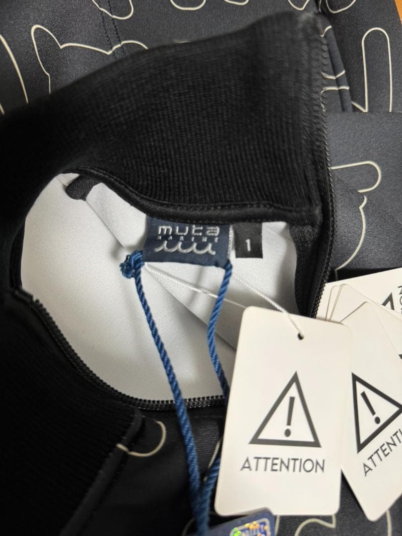 新品タグ付mutaMARINE ゴルフボンディングワンピース サイズ1 ブラック