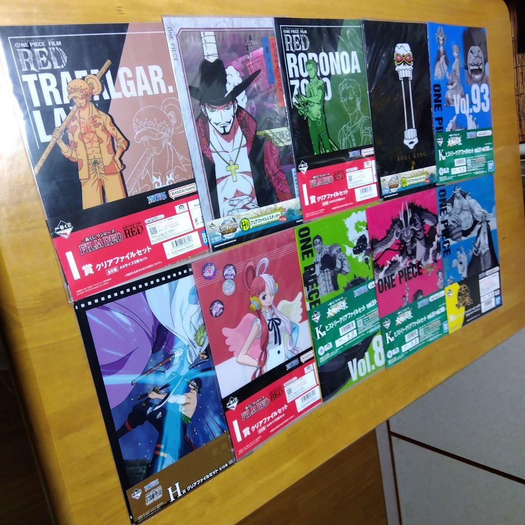 ONE PIECE ワンピース　Ａ−４クリアファイル まとめ売り 大量１９５枚