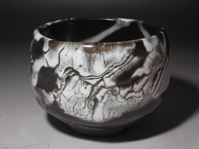 【セール】☆　清水卯一　蓬莱茶碗　飽きの来ない味わい深い一品です☆y425