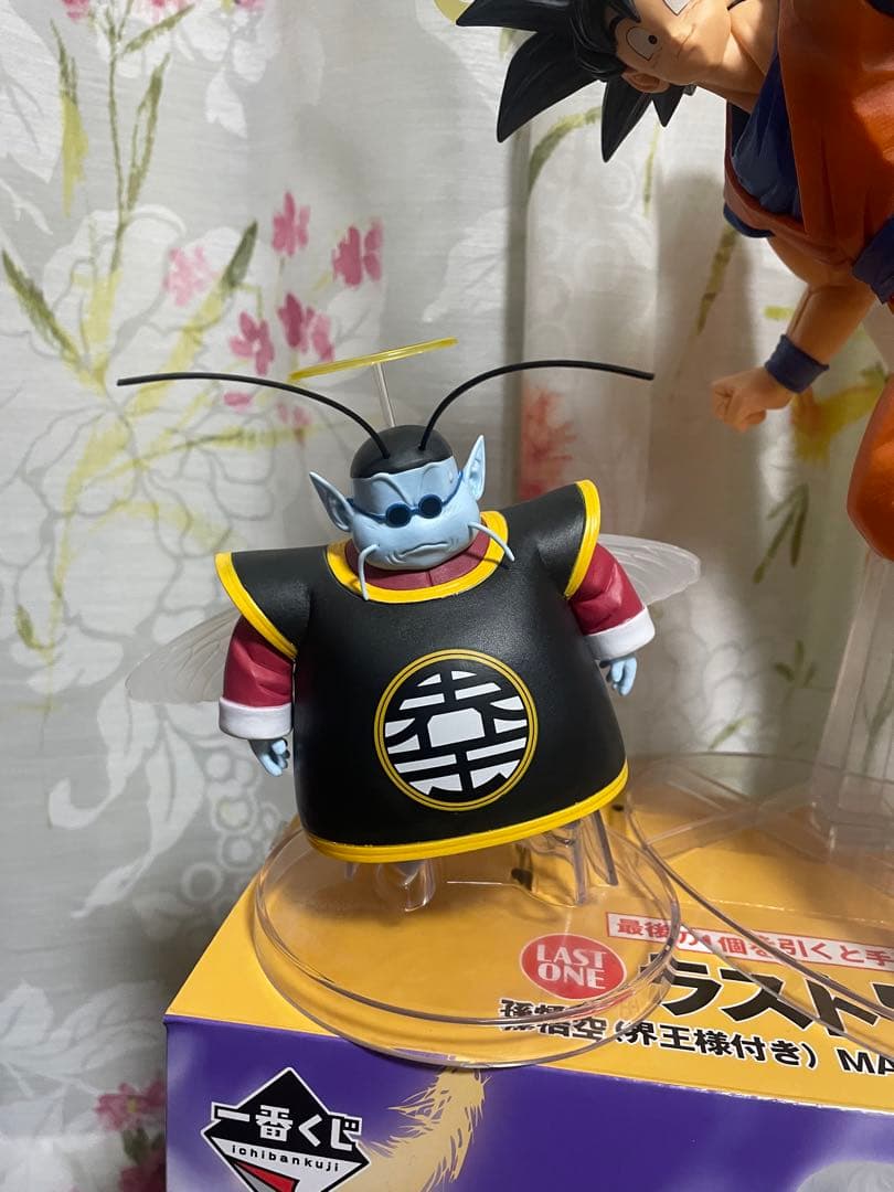 ドラゴンボール　一番くじ　ラストワン賞　天使悟空　界王様　フィギュア