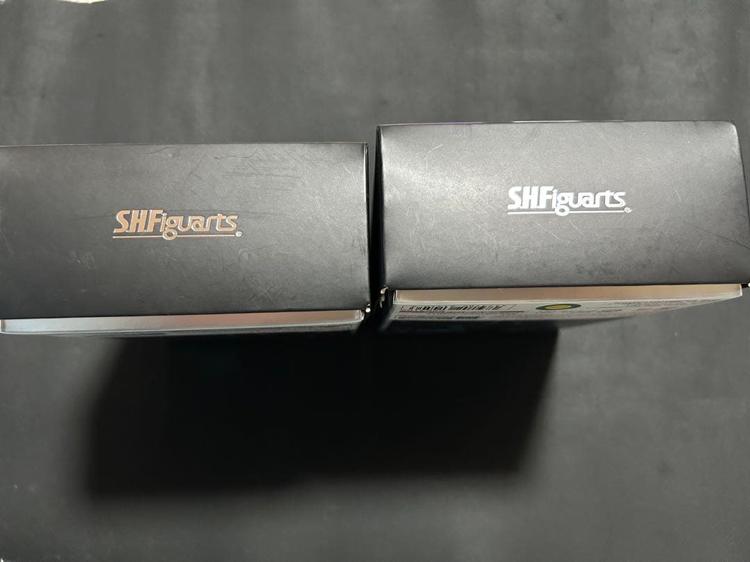 S.H.Figuarts（真骨彫製法） ウルトラマン&ティガ　開封済み