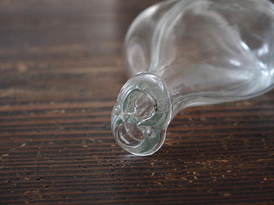 吹きガラスの２輪挿し ゆらゆらガラス ガラスボトル 古道具 硝子/K413