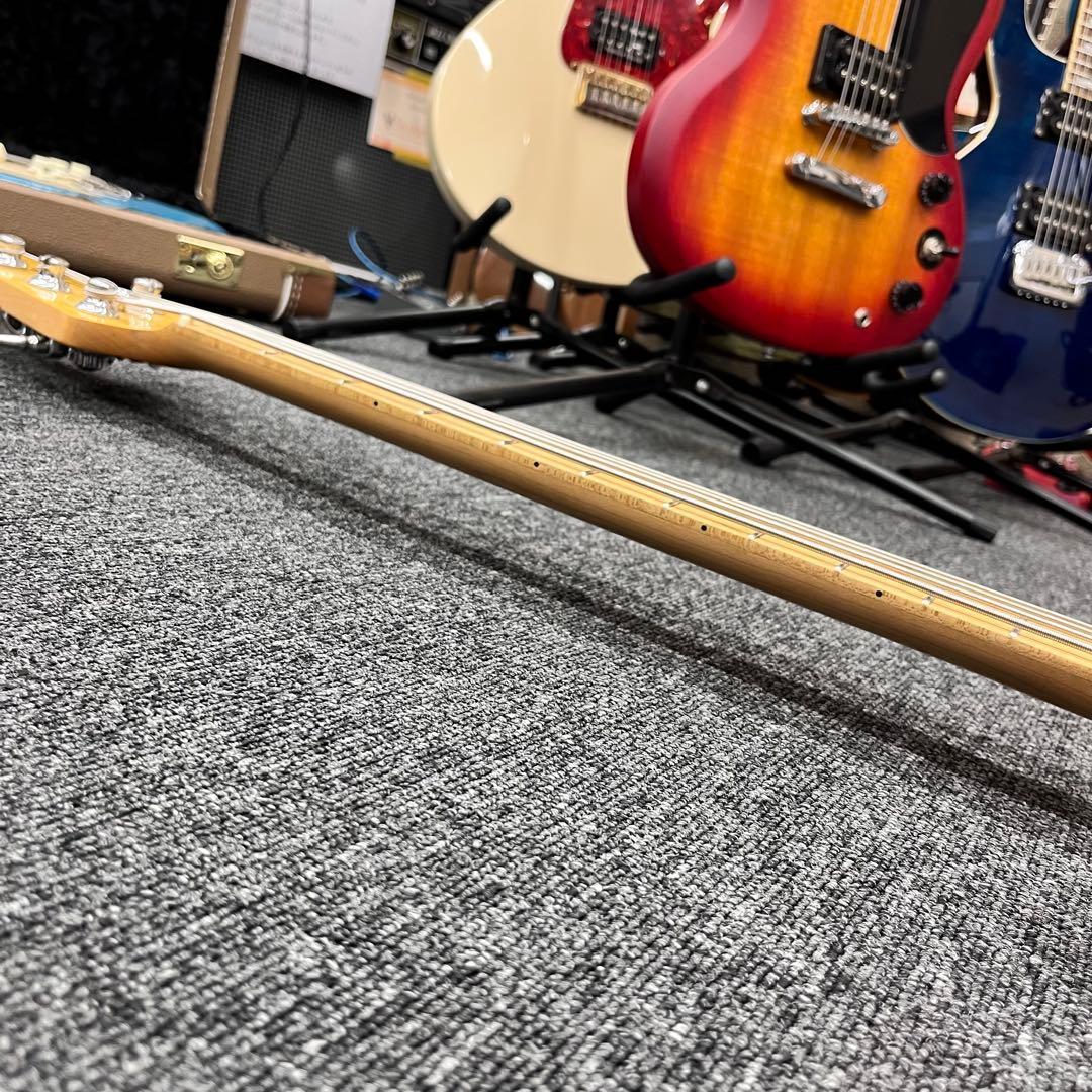 【10701】 Olp by MUSICMAN スティングレイ バリ杢ナチュラル