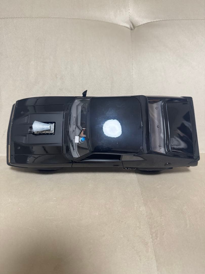 オートアート　マッドマックス　V8インターセプター