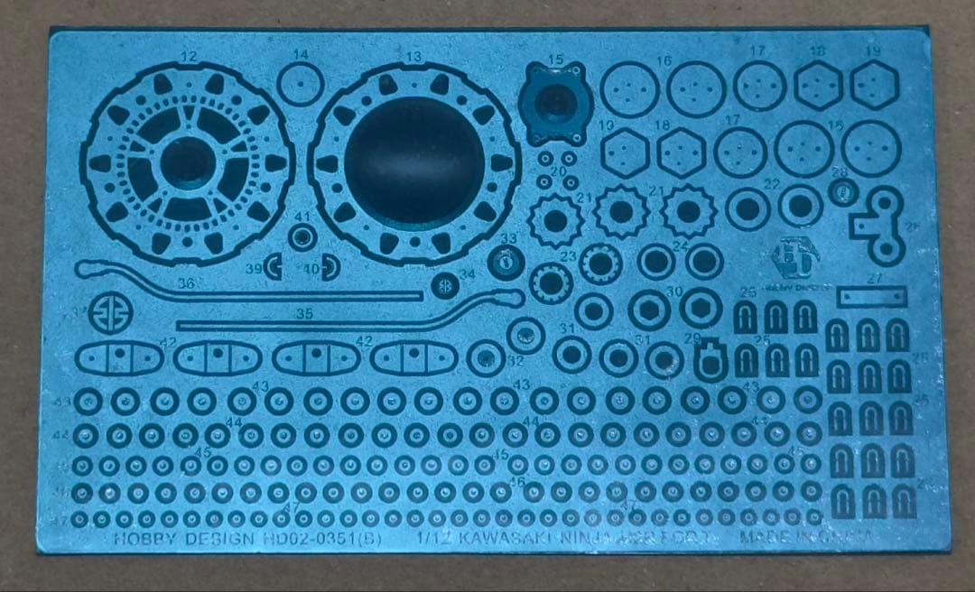 タミヤ Ninja H2Rとディテールアップパーツとカーボンデカールの3点セット