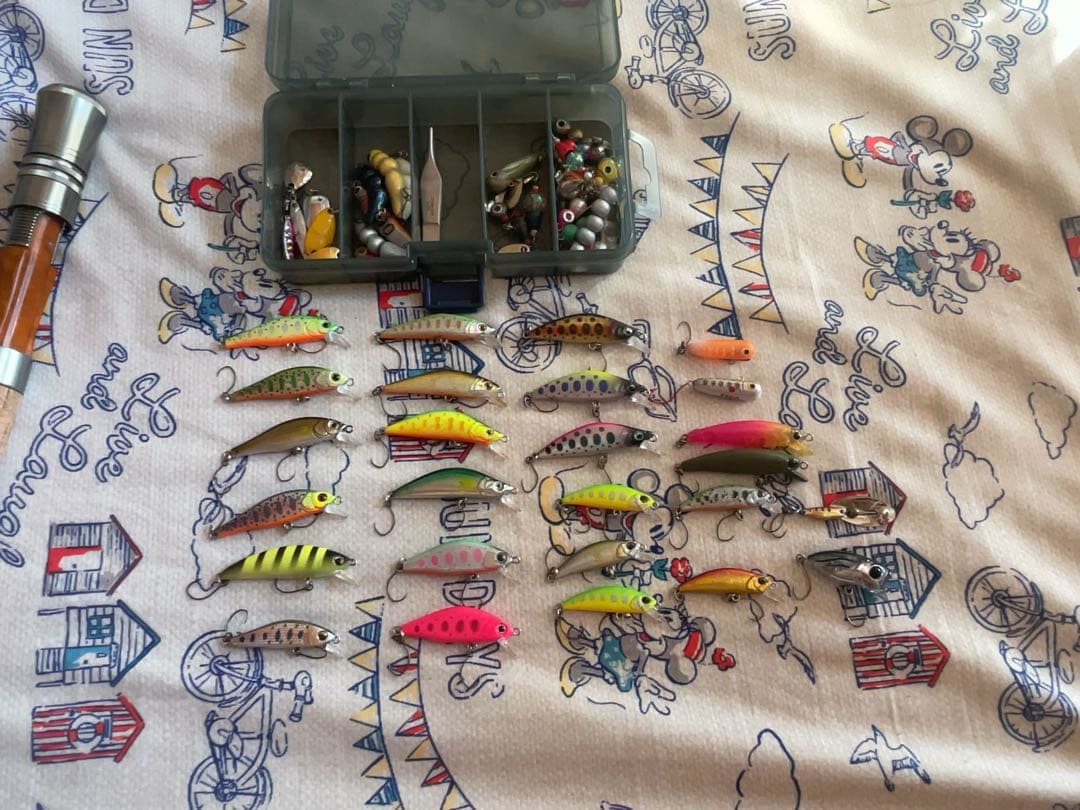 渓流ルアーセット　アブガルシアズームサファリ464Lグリップ改ベイトカスタム