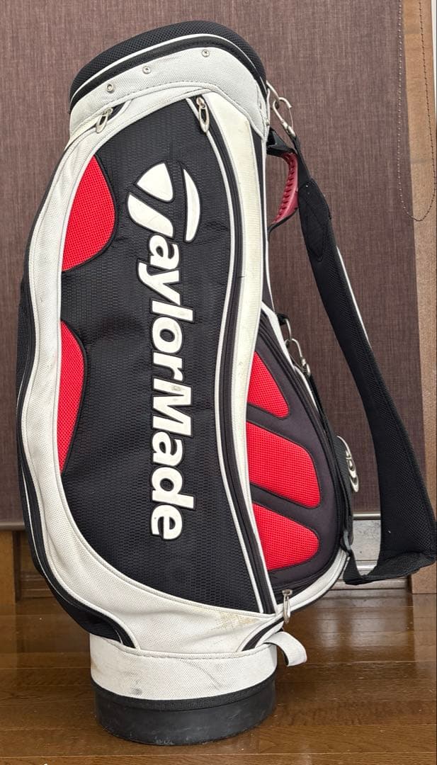 お値下げ⭐︎TaylorMade キャディバッグ
