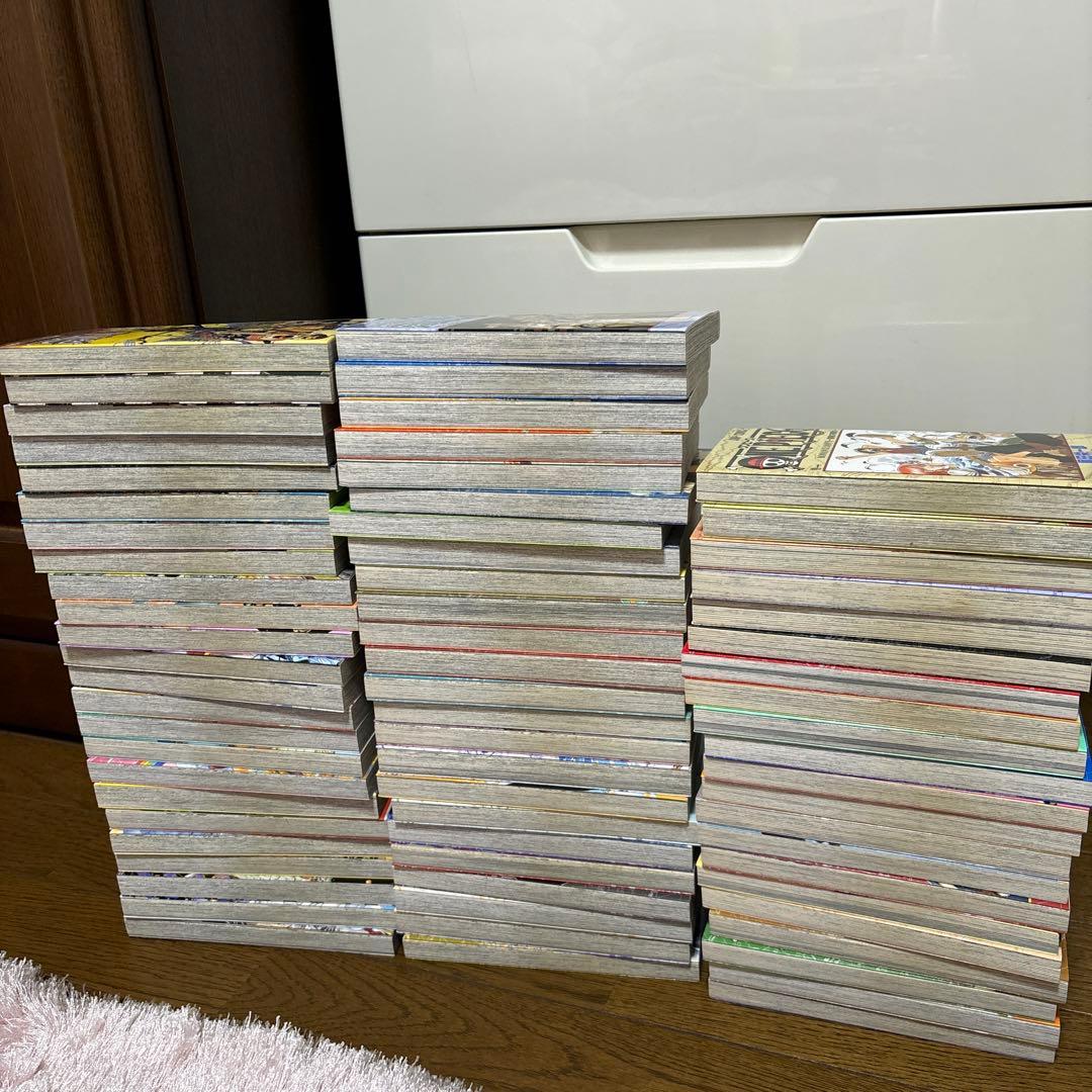 【近日処分品】　ワンピース　全巻　セット　コミック　単行本　1巻〜110巻