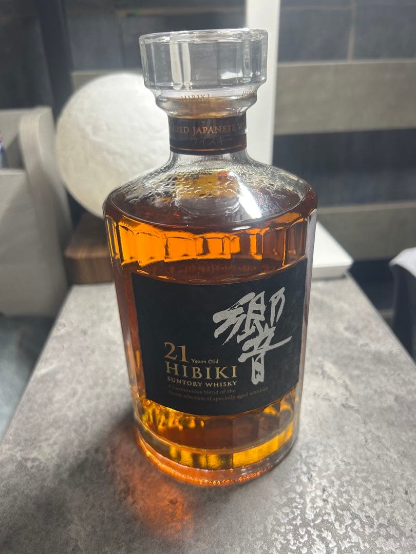 サントリーウイスキー響21年700ml