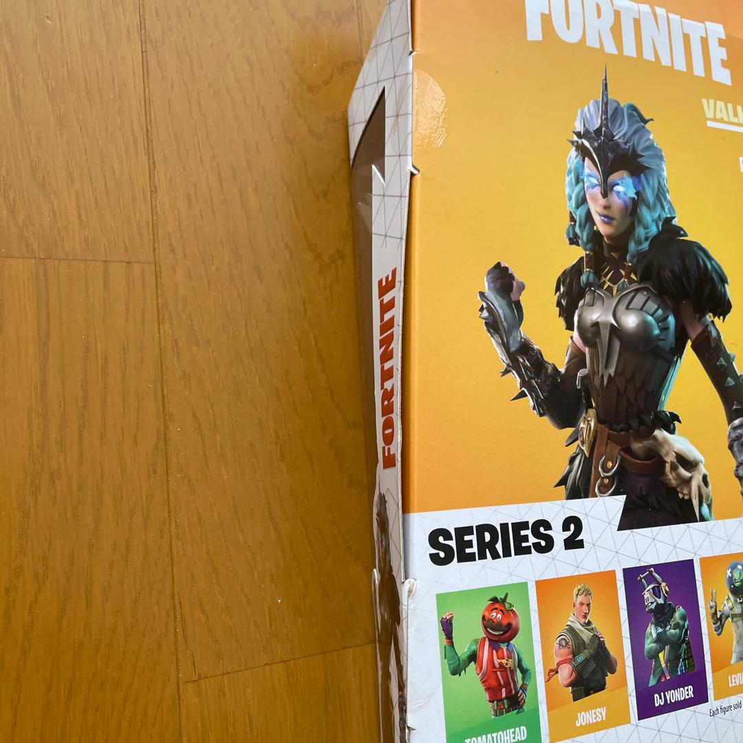 未使用　Fortnite Valkyrie フィギュア legendary